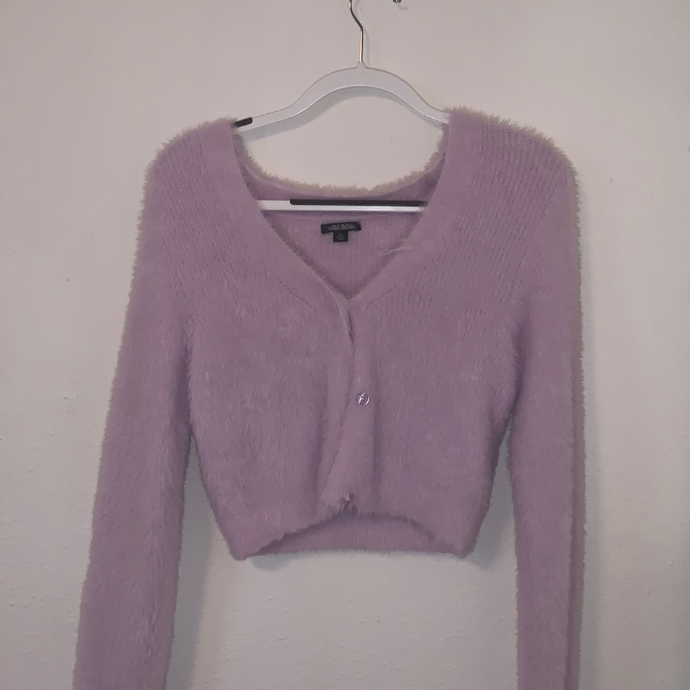 Light purple , fuzzy cropped button up sweater - wild fable - size XL 💜